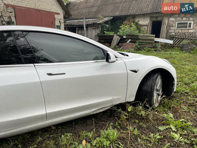 Тесла Модель 3, об'ємом двигуна 0 л та пробігом 400 тис. км за 6800 $, фото 6 на Automoto.ua