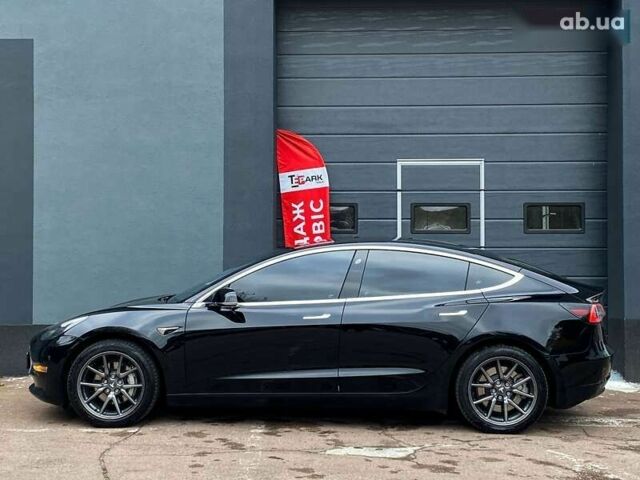 Тесла Модель 3, объемом двигателя 0 л и пробегом 115 тыс. км за 18500 $, фото 5 на Automoto.ua
