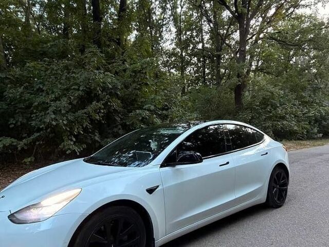 Тесла Модель 3, объемом двигателя 0 л и пробегом 102 тыс. км за 17500 $, фото 5 на Automoto.ua