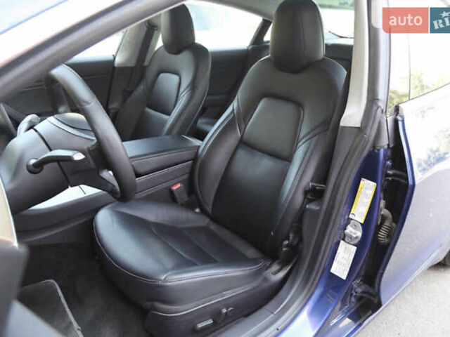 Тесла Модель 3, объемом двигателя 0 л и пробегом 53 тыс. км за 34000 $, фото 7 на Automoto.ua