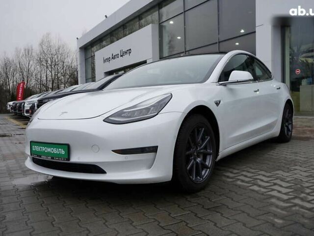 Тесла Модель 3, объемом двигателя 0 л и пробегом 135 тыс. км за 16499 $, фото 10 на Automoto.ua