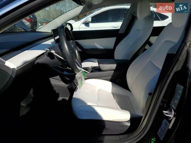 Тесла Модель 3, объемом двигателя 0 л и пробегом 98 тыс. км за 6000 $, фото 6 на Automoto.ua