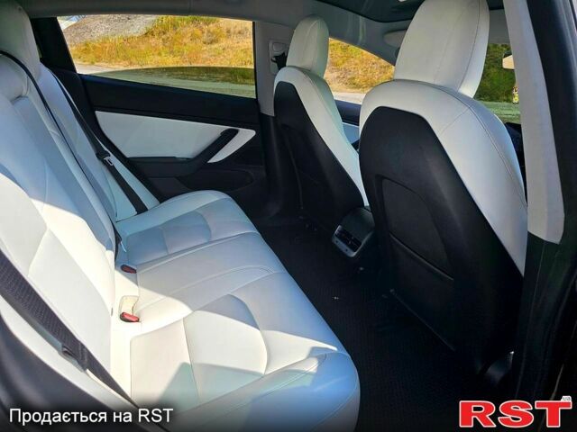 Тесла Модель 3, объемом двигателя 0.26 л и пробегом 0 тыс. км за 19500 $, фото 7 на Automoto.ua