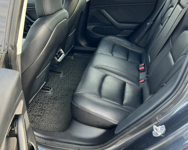 Тесла Модель 3, объемом двигателя 0 л и пробегом 100 тыс. км за 17500 $, фото 9 на Automoto.ua