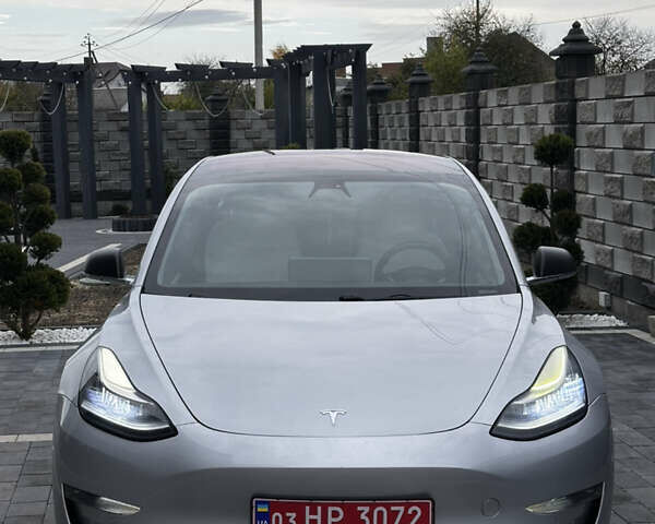 Тесла Модель 3 2018 у Дубно на Automoto.ua Тесла Модель 3, об'ємом двигуна 0 л та пробігом 199 тис. км за 15999 $, фото 1 на Automoto.ua