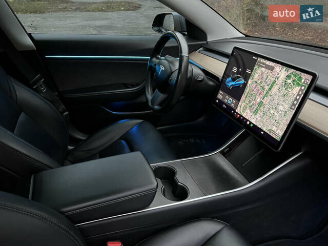 Тесла Модель 3, объемом двигателя 0 л и пробегом 140 тыс. км за 17900 $, фото 7 на Automoto.ua