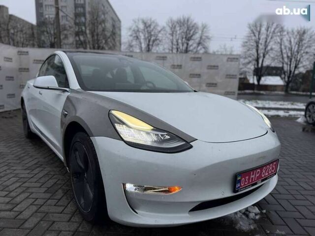 Тесла Модель 3, объемом двигателя 0 л и пробегом 123 тыс. км за 12800 $, фото 3 на Automoto.ua