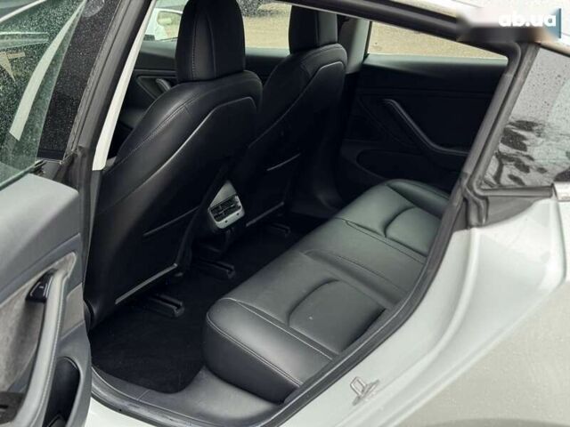 Тесла Модель 3, объемом двигателя 0 л и пробегом 35 тыс. км за 19500 $, фото 13 на Automoto.ua