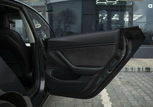 Тесла Модель 3, объемом двигателя 0 л и пробегом 150 тыс. км за 19000 $, фото 11 на Automoto.ua