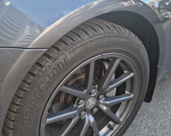 Тесла Модель 3, об'ємом двигуна 0 л та пробігом 118 тис. км за 17500 $, фото 5 на Automoto.ua