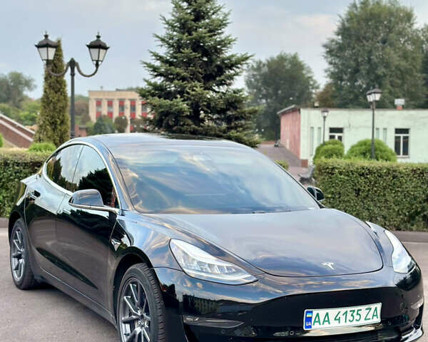 Тесла Модель 3, объемом двигателя 0 л и пробегом 149 тыс. км за 16200 $, фото 4 на Automoto.ua
