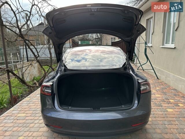 Тесла Модель 3, объемом двигателя 0 л и пробегом 50 тыс. км за 33300 $, фото 6 на Automoto.ua