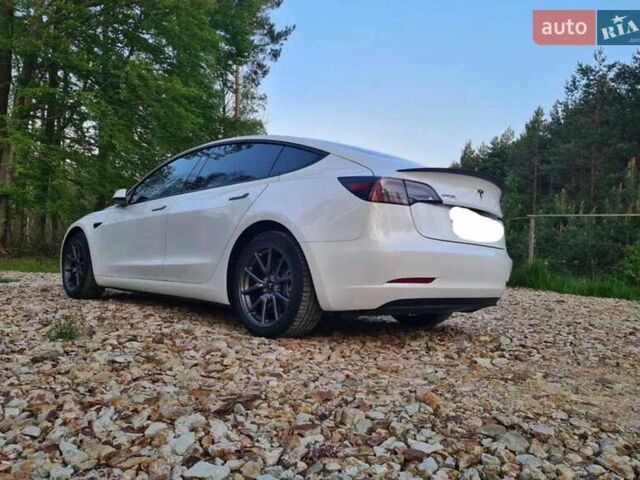 Тесла Модель 3, объемом двигателя 0 л и пробегом 66 тыс. км за 21900 $, фото 7 на Automoto.ua