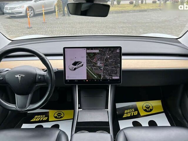 Тесла Модель 3, объемом двигателя 0 л и пробегом 116 тыс. км за 17650 $, фото 11 на Automoto.ua