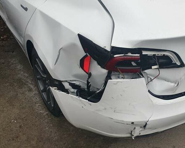 Тесла Модель 3 2018 у Києві на Automoto.ua Тесла Модель 3, об'ємом двигуна 0 л та пробігом 48 тис. км за 12000 $, фото 5 на Automoto.ua