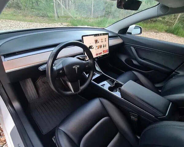 Тесла Модель 3, объемом двигателя 0 л и пробегом 66 тыс. км за 21900 $, фото 15 на Automoto.ua