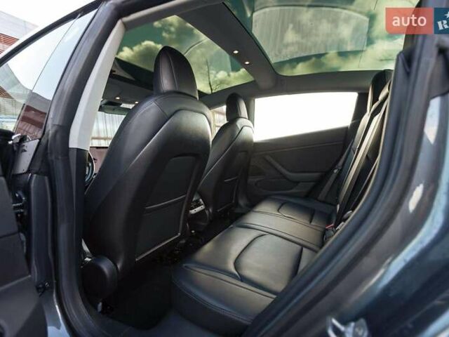 Тесла Модель 3, объемом двигателя 0 л и пробегом 102 тыс. км за 19800 $, фото 23 на Automoto.ua