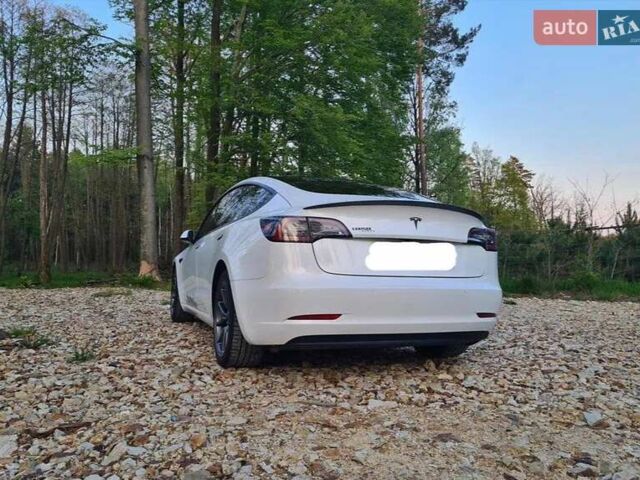 Тесла Модель 3, объемом двигателя 0 л и пробегом 66 тыс. км за 21900 $, фото 12 на Automoto.ua