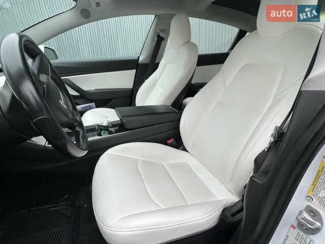 Тесла Модель 3, об'ємом двигуна 0 л та пробігом 143 тис. км за 16000 $, фото 4 на Automoto.ua