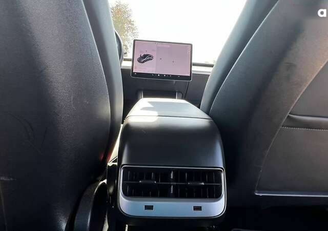 Тесла Модель 3, объемом двигателя 0 л и пробегом 181 тыс. км за 15900 $, фото 19 на Automoto.ua