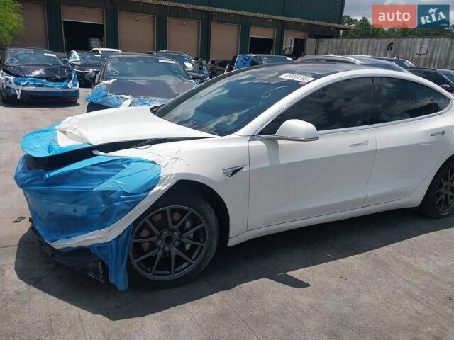 Тесла Модель 3, объемом двигателя 0 л и пробегом 98 тыс. км за 11200 $, фото 9 на Automoto.ua