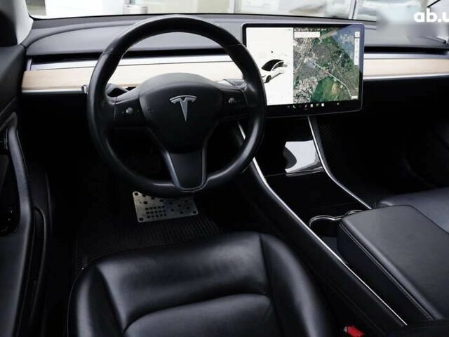 Тесла Модель 3, объемом двигателя 0 л и пробегом 135 тыс. км за 16499 $, фото 23 на Automoto.ua