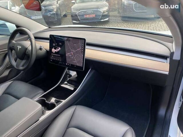 Тесла Модель 3, объемом двигателя 0 л и пробегом 106 тыс. км за 17000 $, фото 8 на Automoto.ua
