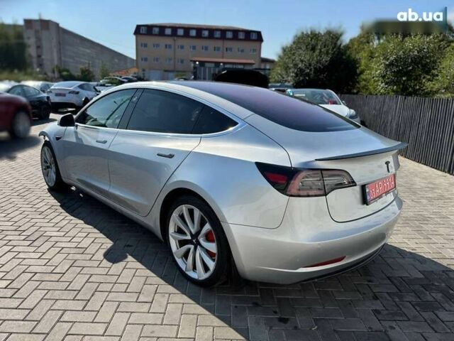 Тесла Модель 3 2018 у Луцьку на Automoto.ua Тесла Модель 3, об'ємом двигуна 0 л та пробігом 163 тис. км за 11700 $, фото 3 на Automoto.ua