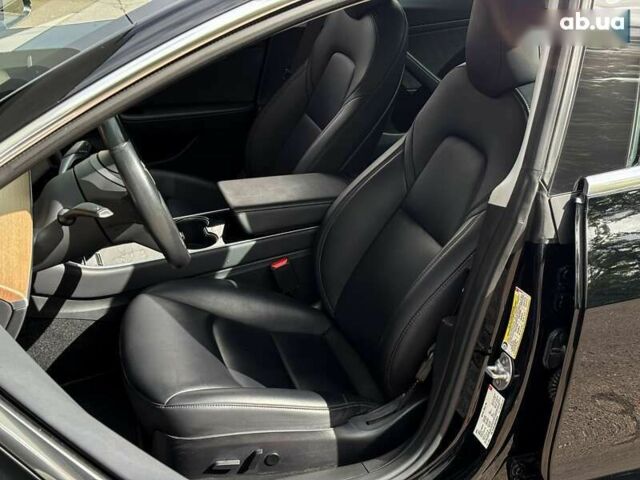 Тесла Модель 3, объемом двигателя 0 л и пробегом 115 тыс. км за 16500 $, фото 12 на Automoto.ua