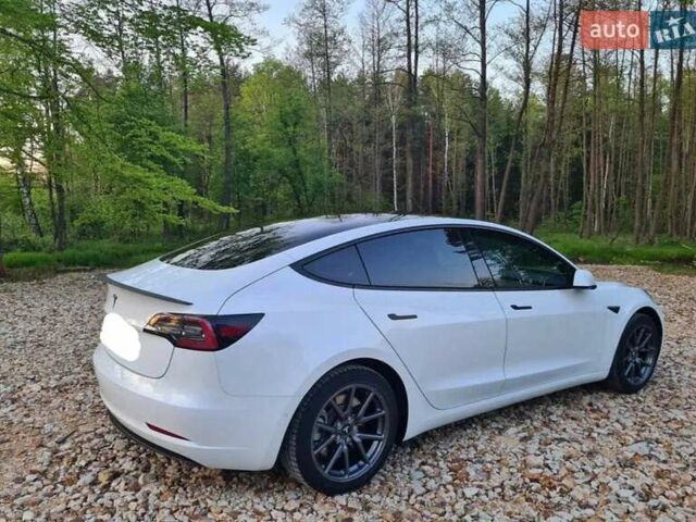 Тесла Модель 3, объемом двигателя 0 л и пробегом 66 тыс. км за 21900 $, фото 13 на Automoto.ua