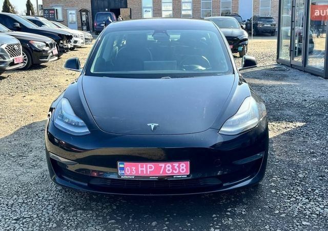Тесла Модель 3, объемом двигателя 0 л и пробегом 176 тыс. км за 11200 $, фото 1 на Automoto.ua