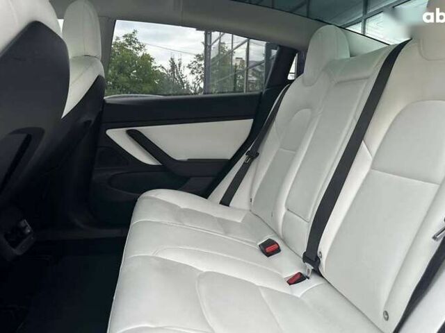 Тесла Модель 3, объемом двигателя 0 л и пробегом 101 тыс. км за 16800 $, фото 16 на Automoto.ua