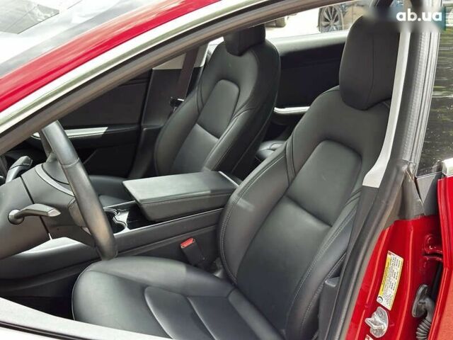 Тесла Модель 3, объемом двигателя 0 л и пробегом 82 тыс. км за 19500 $, фото 12 на Automoto.ua