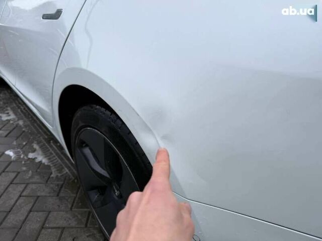 Тесла Модель 3, объемом двигателя 0 л и пробегом 123 тыс. км за 12800 $, фото 7 на Automoto.ua