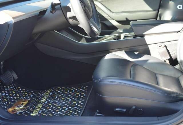 Тесла Модель 3, объемом двигателя 0 л и пробегом 94 тыс. км за 19500 $, фото 16 на Automoto.ua