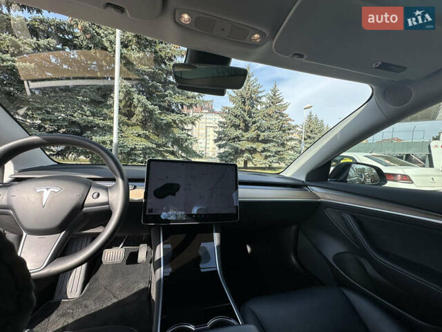 Тесла Модель 3, объемом двигателя 0 л и пробегом 128 тыс. км за 18200 $, фото 12 на Automoto.ua