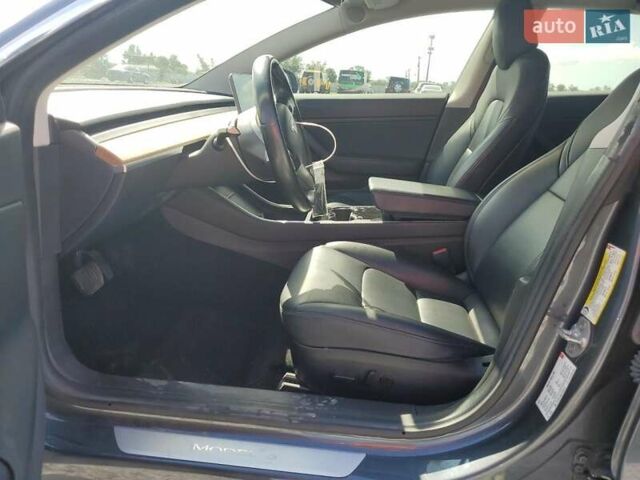 Тесла Модель 3, об'ємом двигуна 0 л та пробігом 112 тис. км за 4500 $, фото 6 на Automoto.ua