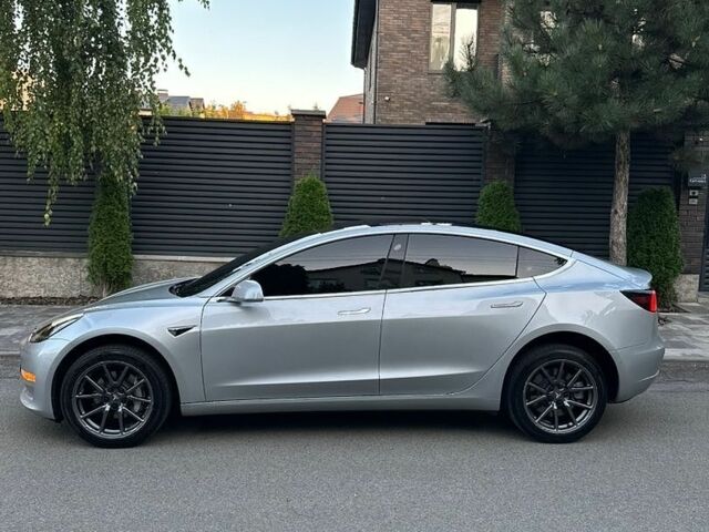 Тесла Модель 3, об'ємом двигуна 0 л та пробігом 168 тис. км за 15500 $, фото 4 на Automoto.ua