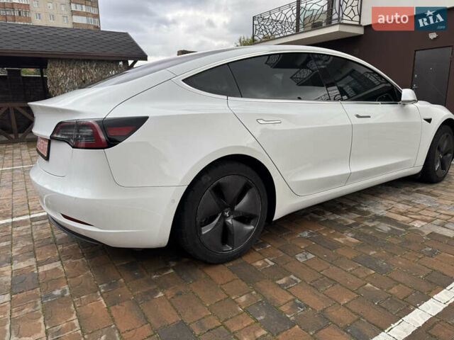 Тесла Модель 3, об'ємом двигуна 0 л та пробігом 209 тис. км за 13500 $, фото 2 на Automoto.ua