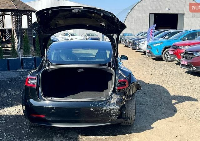 Тесла Модель 3, объемом двигателя 0 л и пробегом 176 тыс. км за 11200 $, фото 19 на Automoto.ua