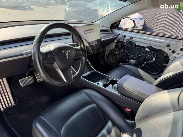 Тесла Модель 3 2018 у Луцьку на Automoto.ua Тесла Модель 3, об'ємом двигуна 0 л та пробігом 163 тис. км за 11700 $, фото 9 на Automoto.ua