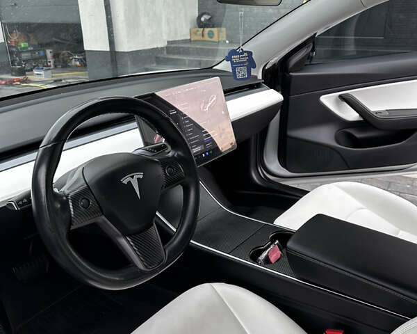 Тесла Модель 3 2018 у Дубно на Automoto.ua Тесла Модель 3, об'ємом двигуна 0 л та пробігом 199 тис. км за 15999 $, фото 12 на Automoto.ua