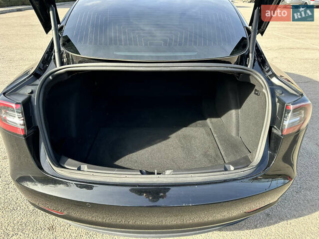 Тесла Модель 3, объемом двигателя 0 л и пробегом 120 тыс. км за 19999 $, фото 28 на Automoto.ua
