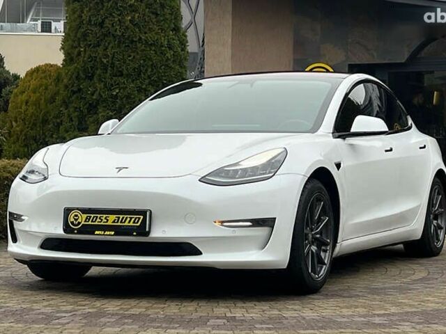 Тесла Модель 3, объемом двигателя 0 л и пробегом 116 тыс. км за 17650 $, фото 2 на Automoto.ua