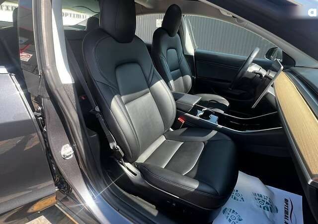 Тесла Модель 3, объемом двигателя 0 л и пробегом 181 тыс. км за 15900 $, фото 14 на Automoto.ua