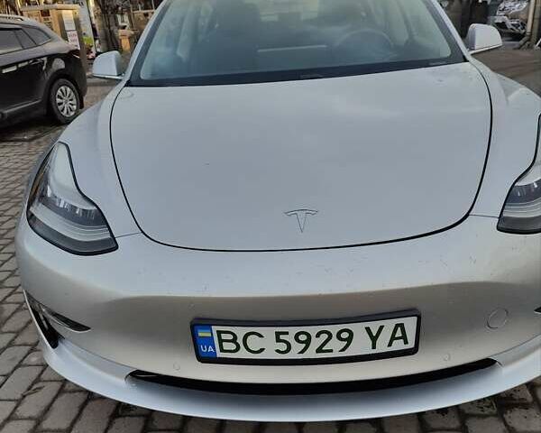 Тесла Модель 3, объемом двигателя 0 л и пробегом 39 тыс. км за 18100 $, фото 1 на Automoto.ua