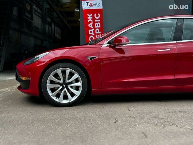 Тесла Модель 3, объемом двигателя 0 л и пробегом 82 тыс. км за 19500 $, фото 4 на Automoto.ua