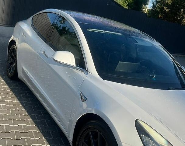 Тесла Модель 3, объемом двигателя 0 л и пробегом 385 тыс. км за 11800 $, фото 25 на Automoto.ua
