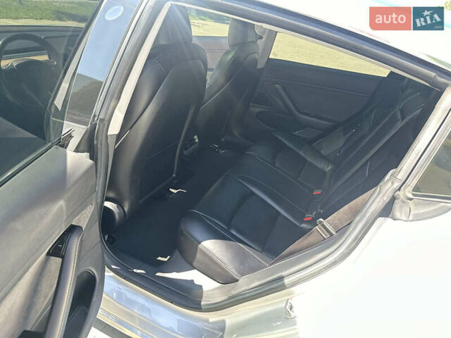 Тесла Модель 3, об'ємом двигуна 0 л та пробігом 189 тис. км за 16500 $, фото 5 на Automoto.ua