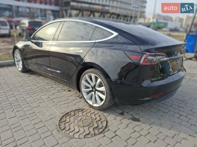 Тесла Модель 3, объемом двигателя 0 л и пробегом 98 тыс. км за 14950 $, фото 1 на Automoto.ua